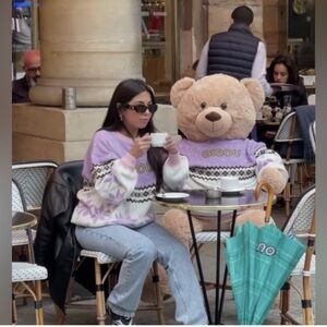 Gisou Limited Edition Holiday Sweater